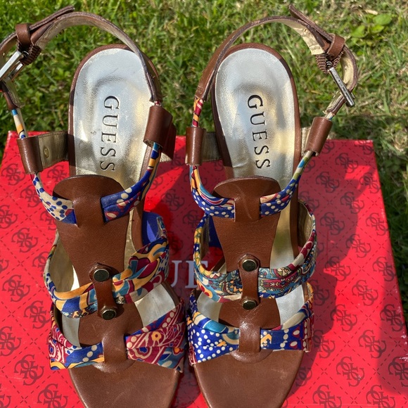 Guess GWKAEDI Summer High Heels, size 6.5 - Picture 4 of 5